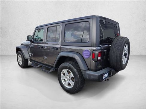 Used 2021 Jeep Wrangler Unlimited Sport AWD/4WD image 7