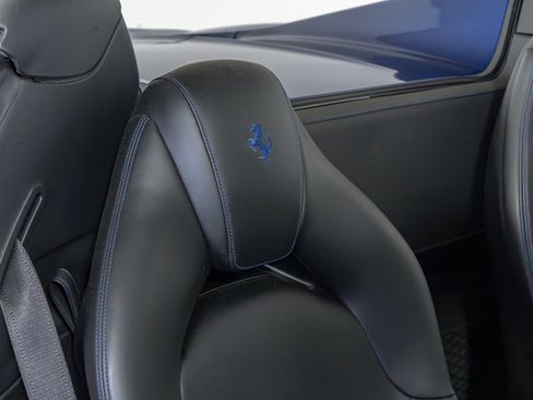 Used 2019 Ferrari 488 Spider image 43