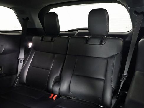 Used 2023 Ford Explorer Limited w/ Limited Technology Package image 12