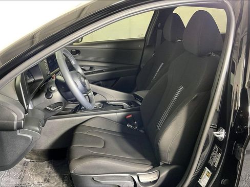 Used 2026 Hyundai Elantra Sport FWD image 31
