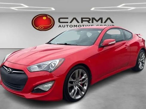 Used 2014 Hyundai Genesis 3.8 RWD image 1