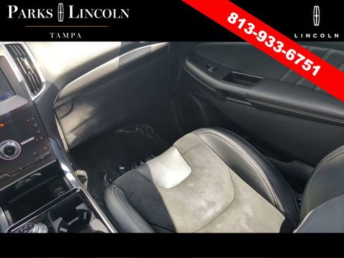 Used 2020 Ford Edge ST w/ Equipment Group 401A AWD/4WD image 15