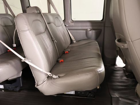 Used 2020 Chevrolet Express 3500 LS image 11