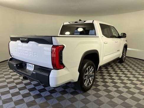Used 2026 Toyota Tundra SR5 AWD/4WD image 9