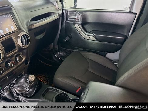 Used 2017 Jeep Wrangler Sport image 20