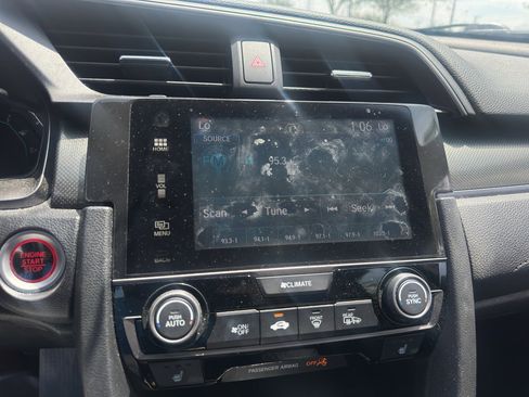 Used 2018 Honda Civic EX image 12