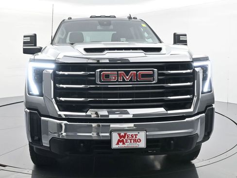 Used 2024 GMC Sierra 3500 SLE w/ SLE Value Package AWD/4WD image 24