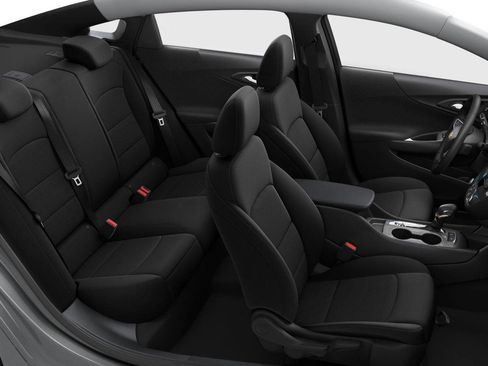 New 2025 Chevrolet Malibu RS image 31