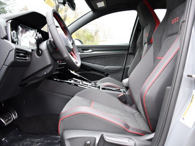 New 2026 Volkswagen GTI SE FWD image 13