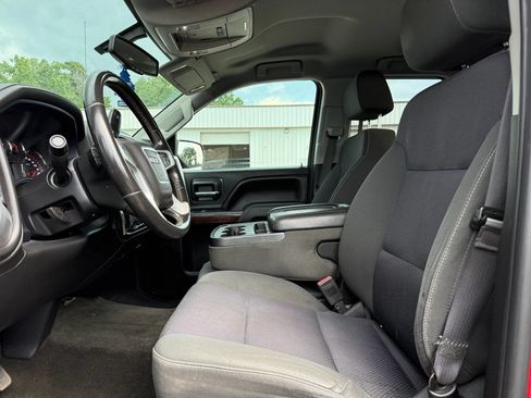 Used 2015 GMC Sierra 1500 SLE w/ SLE Value Package AWD/4WD image 2