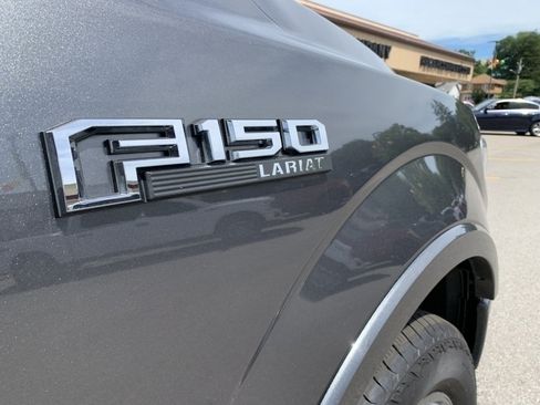 Used 2019 Ford F150 Lariat w/ Equipment Group 502A Luxury AWD/4WD image 19