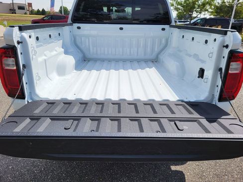 New 2026 GMC Canyon AT4 w/ Technology Plus Package image 9