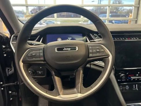 Used 2022 Jeep Grand Cherokee Limited 4xe AWD/4WD image 22