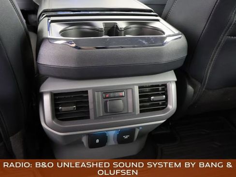 Used 2025 Ford F150 Lariat w/ Equipment Group 502A High image 18