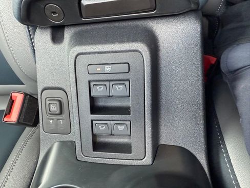 Used 2024 Ford Bronco Outer Banks image 33