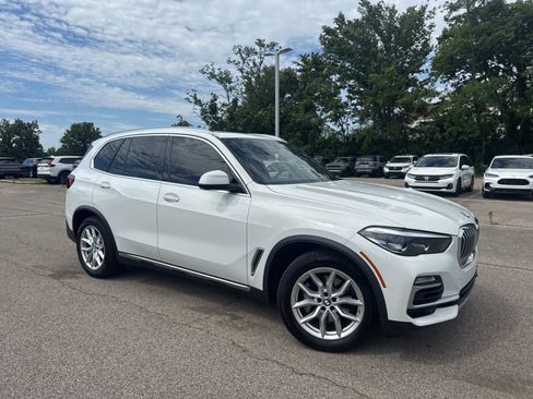 Used 2021 BMW X5 xDrive40i AWD/4WD image 27