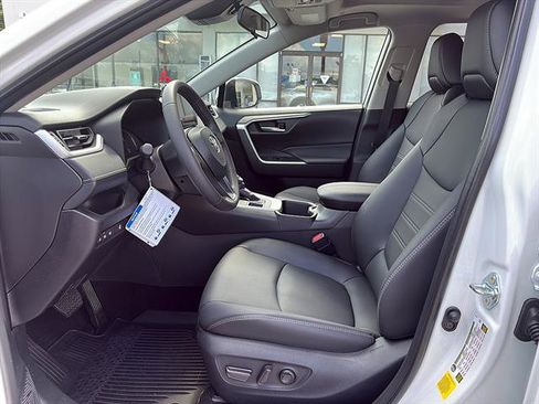 Used 2025 Toyota RAV4 XLE Premium w/ Weather Package AWD/4WD image 12
