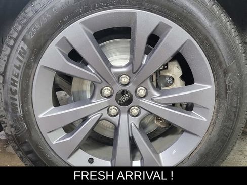 Certified 2023 Ford Explorer XLT w/ Equipment Group 202A AWD/4WD image 10