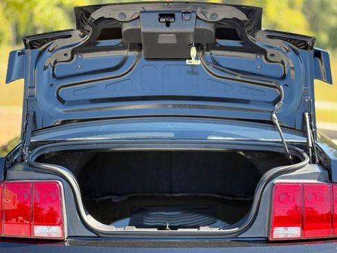 Used 2007 Ford Mustang GT image 43