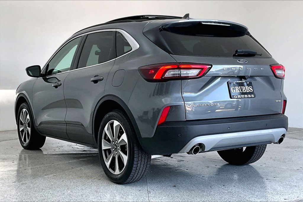 Used 2025 Ford Escape Platinum AWD/4WD image 15