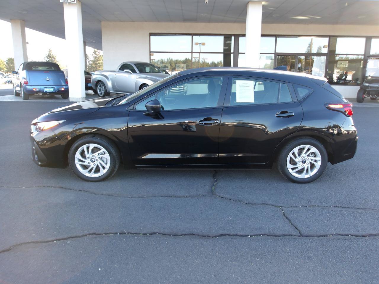 Used 2024 Subaru Impreza 2.0i AWD/4WD image 2
