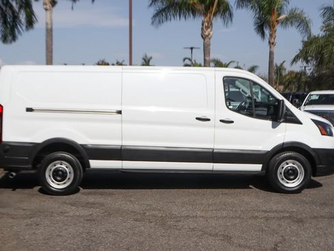 Used 2020 Ford Transit 250 Low Roof RWD image 11