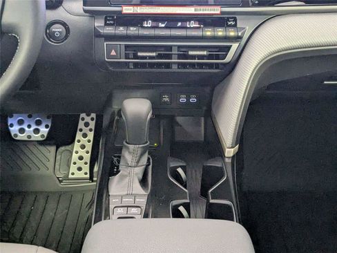 New 2026 Toyota Camry SE FWD image 27