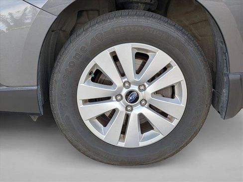 Used 2019 Subaru Outback 2.5i Premium AWD/4WD image 14