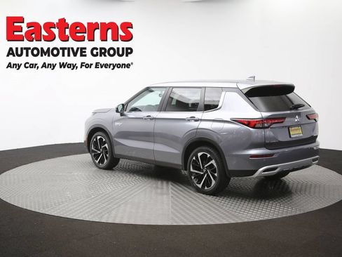 Used 2023 Mitsubishi Outlander SE AWD/4WD image 64