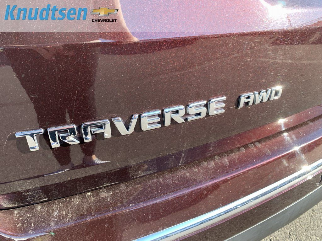 Used 2021 Chevrolet Traverse Premier w/ LPO, Floor Liner Package AWD/4WD image 10