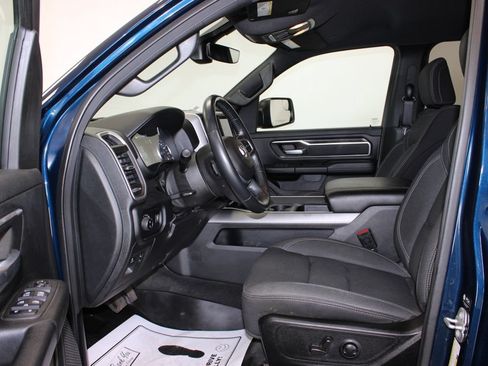 Used 2022 RAM 1500 Big Horn AWD/4WD image 18