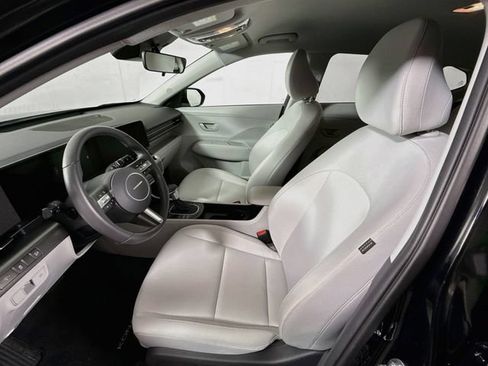 Certified 2025 Hyundai Kona SEL AWD/4WD image 21