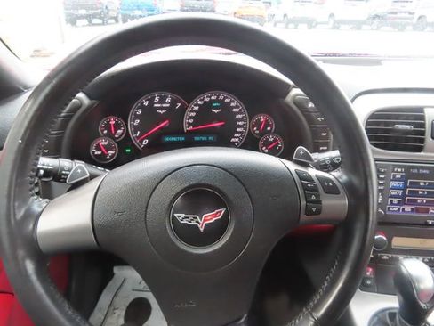 Used 2007 Chevrolet Corvette Convertible w/ Preferred Equipment Group image 23