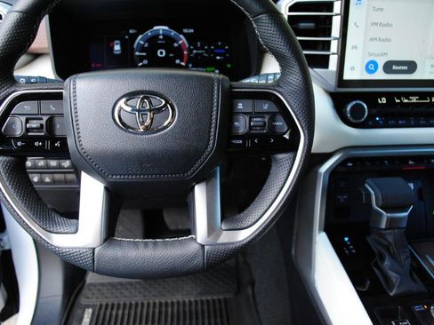 Used 2023 Toyota Sequoia Capstone image 29