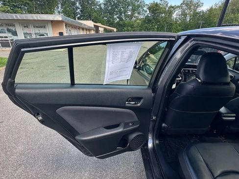 Used 2017 Toyota Prius Three Touring FWD image 23