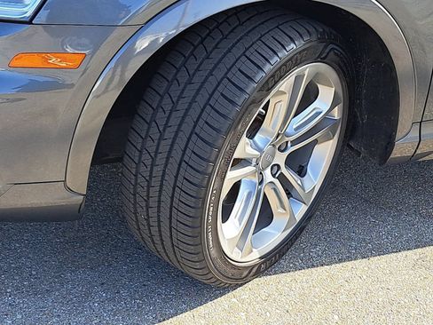 Used 2018 Audi Q3 2.0T Premium AWD/4WD image 35