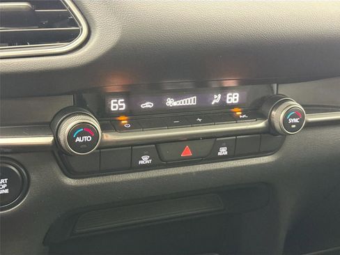 Certified 2023 MAZDA CX-30 AWD 2.5 S w/ Select Package image 26