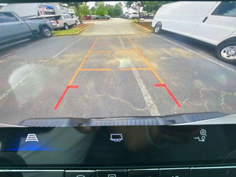 Used 2026 Chevrolet Colorado W/T AWD/4WD image 19