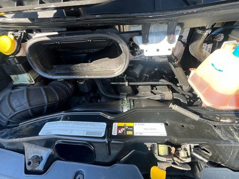 Used 2021 RAM ProMaster 2500 w/ Interior LED Lighting Group FWD image 35