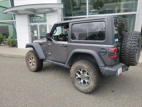 Used 2021 Jeep Wrangler Rubicon w/ Advanced Safety Group AWD/4WD image 2