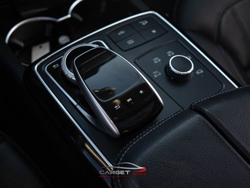 Used 2017 Mercedes-Benz GLS 450 4MATIC w/ Premium Package image 39