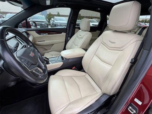 Used 2019 Cadillac XT5 Luxury image 27