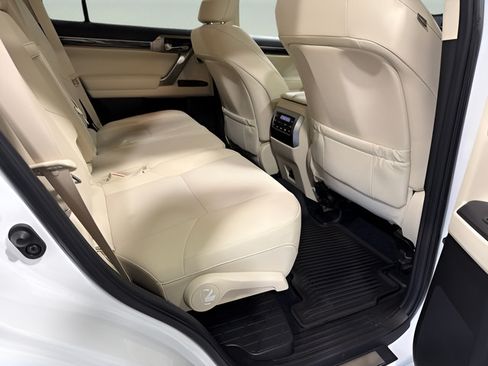 Used 2022 Lexus GX 460 Premium w/ Premium Plus Package AWD/4WD image 37