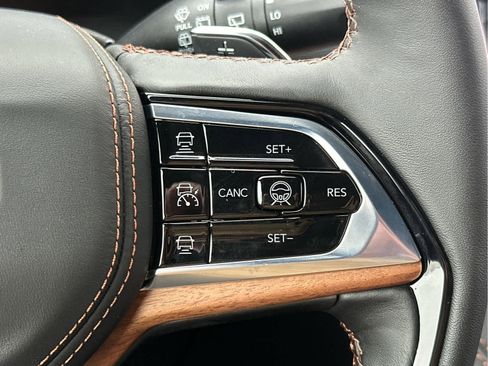 New 2025 Jeep Grand Cherokee L Summit image 31