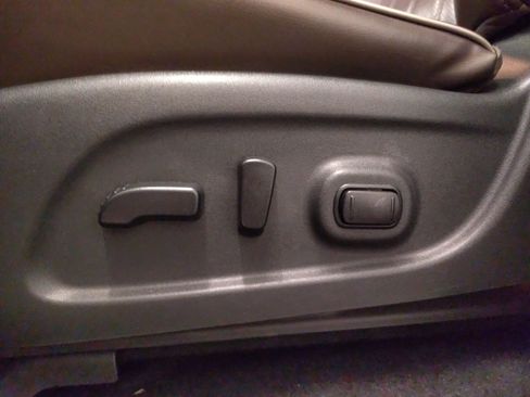 Used 2017 INFINITI QX60 Luxe w/ Premium Plus Package image 13