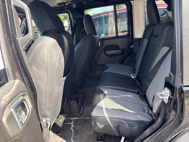 Used 2021 Jeep Wrangler Unlimited Sport AWD/4WD image 9