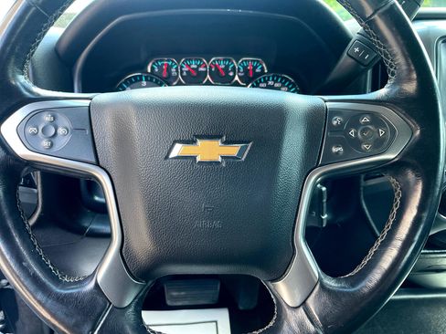 Used 2019 Chevrolet Silverado 1500 LT image 24
