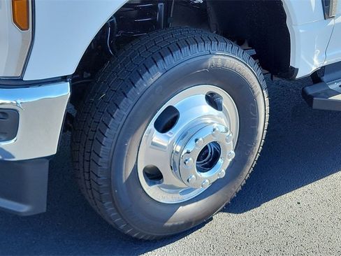 New 2026 Ford F350 XLT image 14