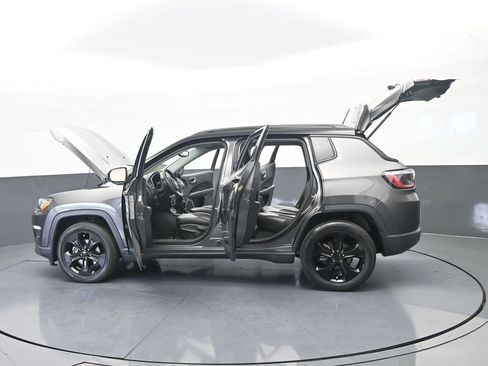 Used 2021 Jeep Compass Latitude image 66