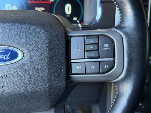 Certified 2021 Ford F150 Lariat w/ Equipment Group 502A High image 27